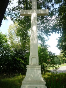 kamenný kříž z roku 1868 p1010603.jpg